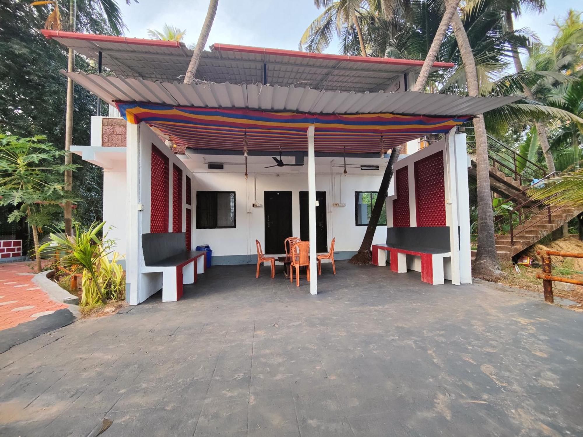 Artkarna Hotel Gokarna  Ngoại thất bức ảnh